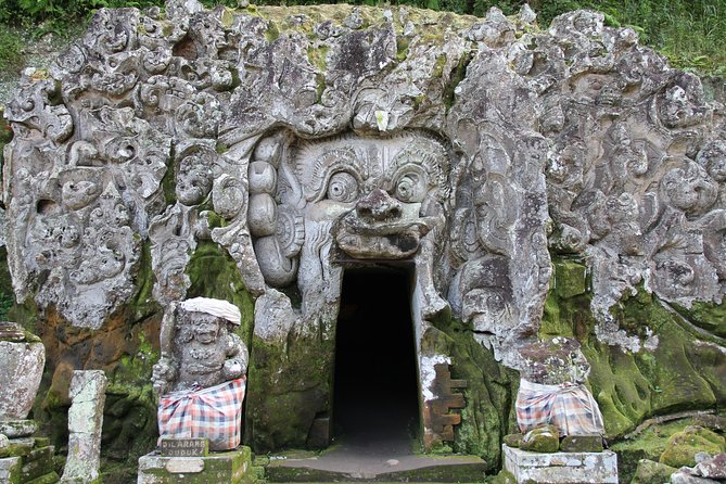 1 DAY Private Car Charter / English and Japanese Drivers / Customization OK / Have fun at your own pace wherever you want! - How This Private Charter Fits Into a Ubud Trip