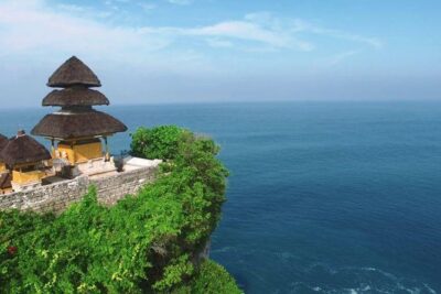 3 Days Sightseeing to the Famous Place in Bali - Day 1: Tanjung Benoa, Dreamland, and Uluwatu at Sunset