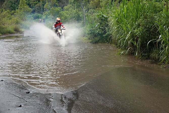 6 Hours Private Dirt Bike Tour in Ubud - The Guide Experience: Coaching, Humor, and Photo Breaks