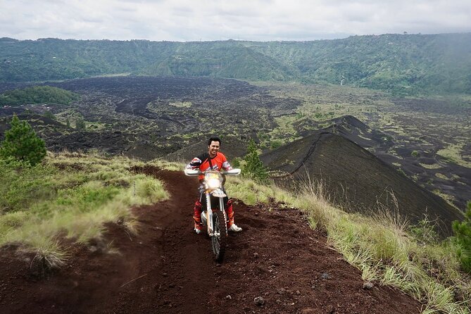 6 Hours Private Dirt Bike Tour in Ubud - Mount Batur Riding: From Sandy Learning Paths to Rocky Climbs