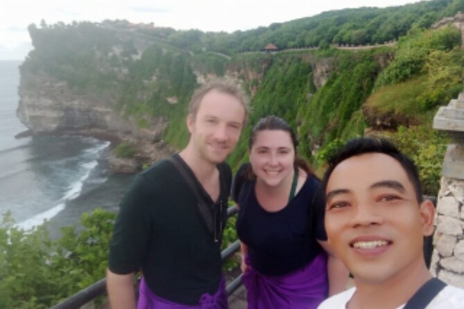 All Inclusive Kecak Dance and Uluwatu Temple Admission Ticket - Seminyak pickup and the drive: what timing usually feels like