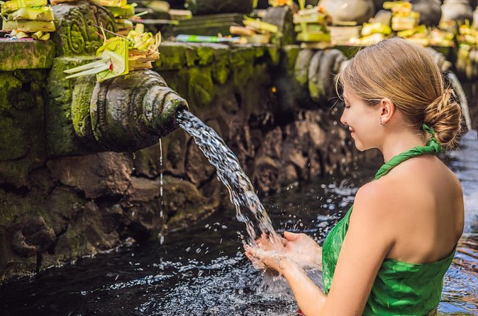 All-Inclusive Ubud's Wonder Day Tour - Waterfall Break #3: Kato Lampo’s Tiered Photo Power