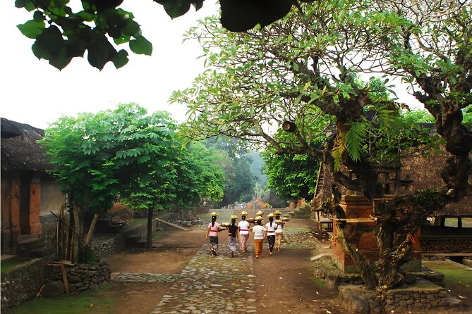 Amazing Private East Bali Full-Day Tour - Stop 1: Kertha Gosa at Puri Semarapura Royal Palace