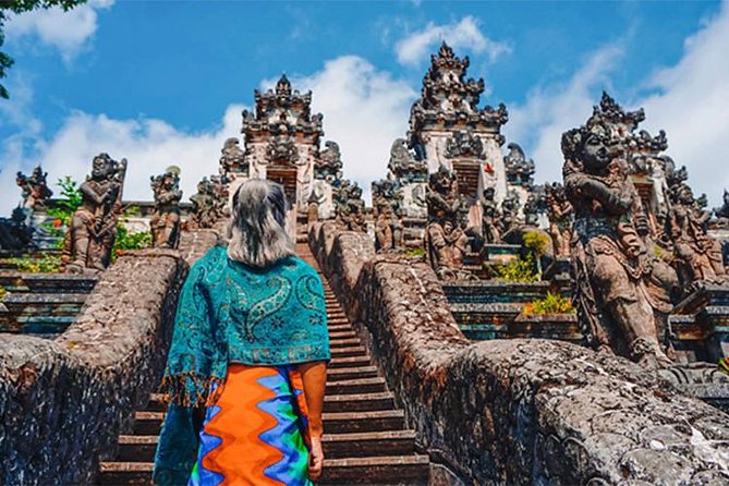Amazing Private Tour: Lempuyang temple, Tirta gangga, Tukad cepung waterfall - Why this 6:00 am private run from Nusa Dua works