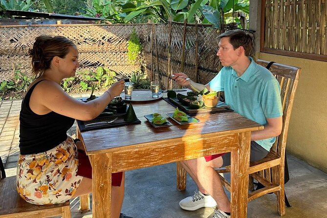 Authentic Balinese Cooking Class with Jewelry Making Class - Traditional market time: how to shop without overthinking it