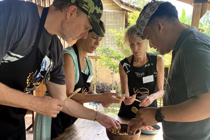 authentic Balinese organic cooking class in Ubud - The farm and garden part you’ll actually remember