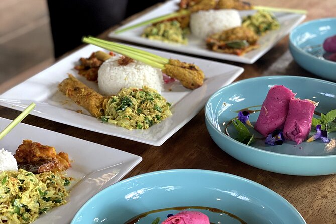 authentic Balinese organic cooking class in Ubud - Lunch with the right kind of view: rice terrace energy