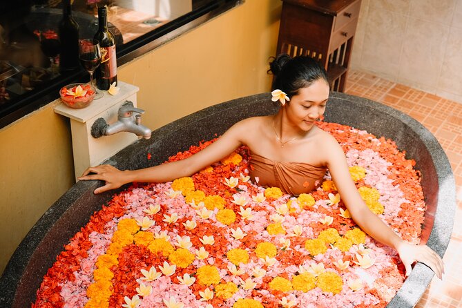 Bali 2 Hours Spa Packages - Refresh Your Body and Mind - The Order of Services: Massage, Foot Bath, Scrub, Flower Bath