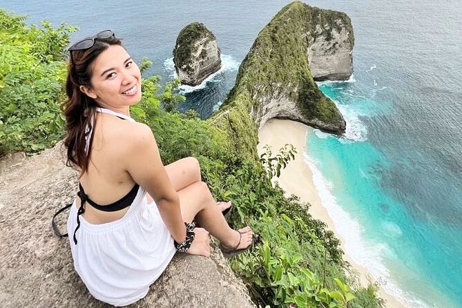 Bali 3 Days Private Tour-Bali Highlight - Day 1 Central Bali Loop: Batuan Temple, Tegenungan Waterfall, Ubud Highlights