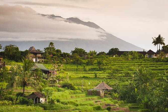 Bali a Hidden Gems Tirta Gangga Taman Ujung and Cepung Waterfall - Eastern Bali in One Day: Waterfall, Royal Gardens, and Coastal Ruins