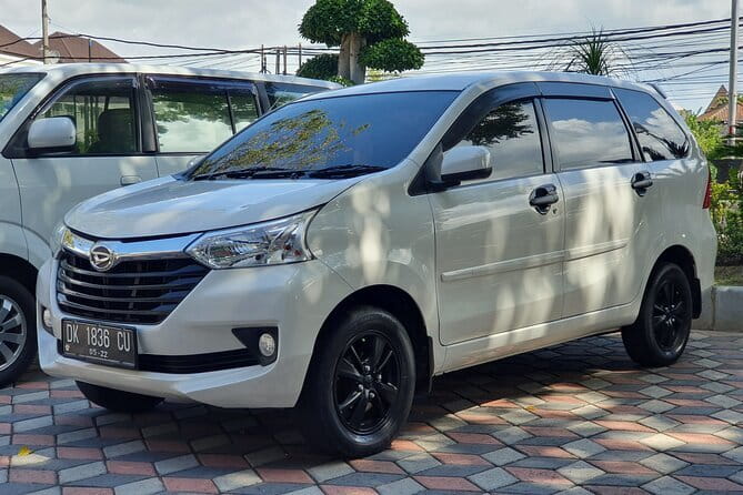 Bali Airport Private Transfer - English-Speaking Drivers and Clear Coordination