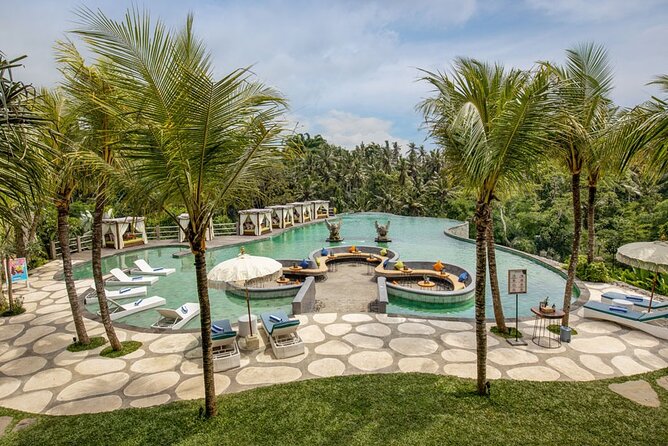 Bali All Inclusive : Tlaga Singha Infinity Pool & Atv Adventure - The Lunch Moment: Included, Convenient, Not Always a Showstopper