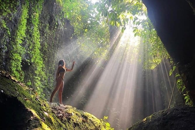 Bali: Best Eastern Waterfalls with Private Bali Tours - Tukad Cepung Waterfall: the cave waterfall people chase for a reason