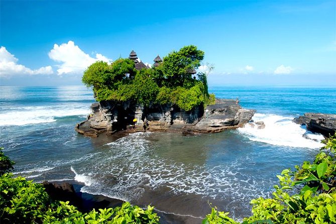 Bali Breathtaking Waterfall Tour - Stop 2: Tibumana Waterfall for jungle walls and a curtain of water