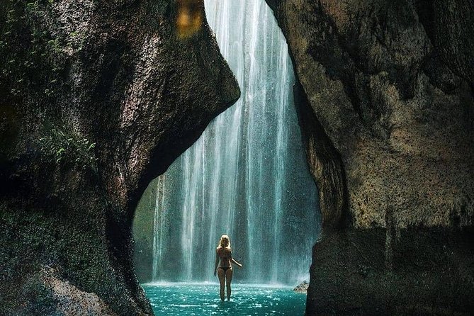 Bali Culture and Choose Your Bali Tour Route in Bali with Bali driver-Free WIFI - Central Bali nature in an hour: swings, stairs, and waterfalls
