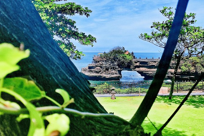 Bali Culture and Choose Your Bali Tour Route in Bali with Bali driver-Free WIFI - The cliff temple and sunset package: Uluwatu plus Kecak at 6pm