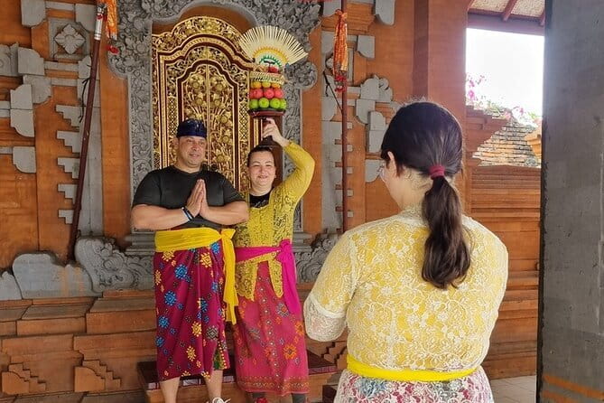Bali Customizable Multi Language Tour with Driver-Guide - Why a private Ubud driver beats a fixed tour