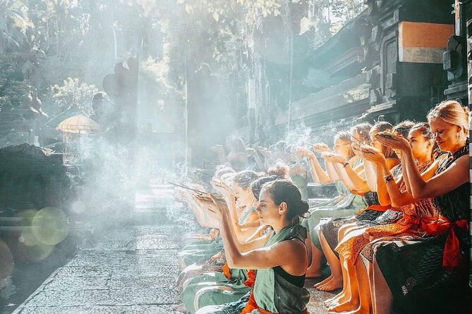 Bali Flower Bath, Massage & Tirta Empul Experience (Private & All-Inclusive) - Lunch and the comfort wins that make this package feel “easy”