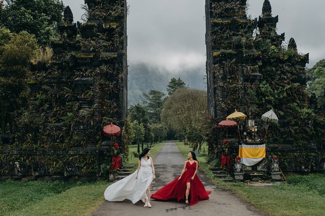 Bali Flying Dress VIP Ubud Photoshoot (Private with Professional Photographer) - The dress, the posing assistant, and the camera-ready workflow