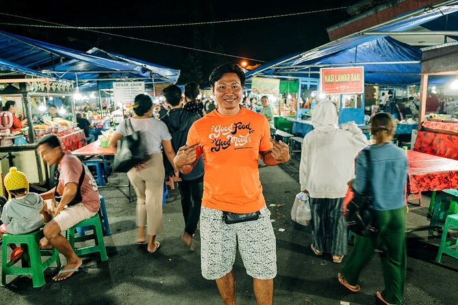 Bali Food Tour: Savor Street Food and Night Market Adventures - The warm-up stop: getting set before the eating starts