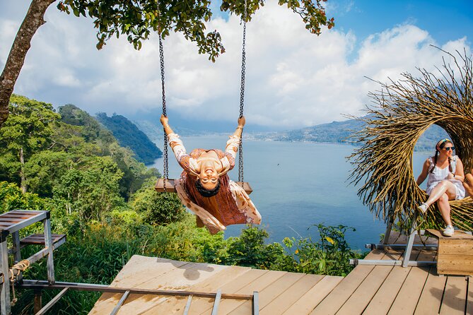 Bali Full-Day Tour: Exploring Instagrammable Place in North Bali - North Bali in one day: Bedugul lakes, waterfalls, and the photo trail