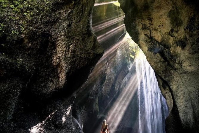 Bali Gate of Heaven and Hidden Waterfall privatel Tour - Tirta Gangga: spring-fed ponds that cool your pace