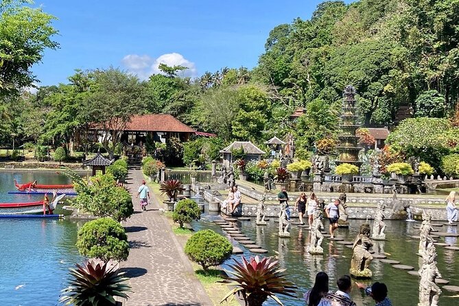 Bali Gate of Heaven Temple, Waterfall, Water Palace & Swing - Tegalalang Rice Terrace: the in-between scenery you’ll appreciate