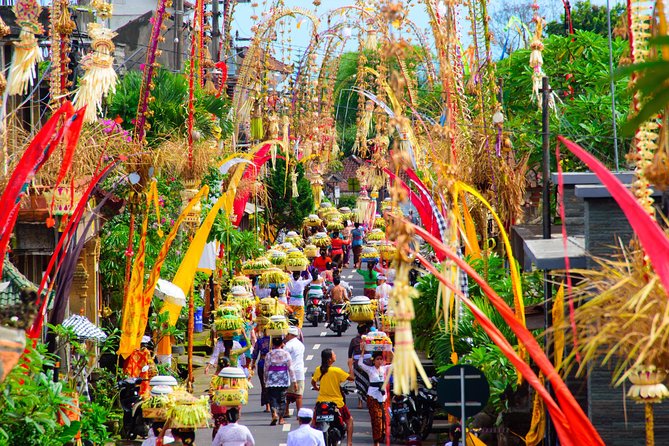 Bali Half Day Photography Tour - Traditional Market Portraits: Photographing Real People With Respect