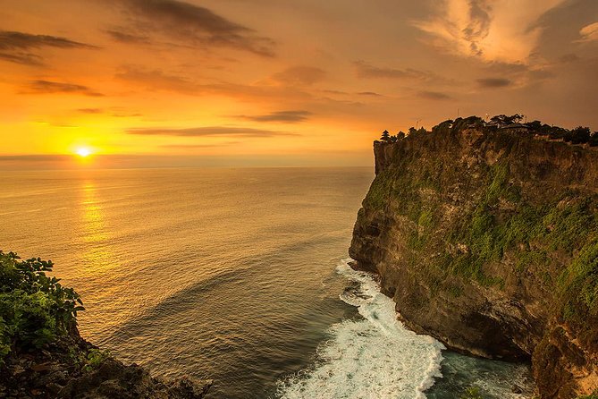 Bali Half-Day Uluwatu Temple Sunset, Kecak Dance, Dinner - One ticket, four stops in South Bali (and why it’s good value)
