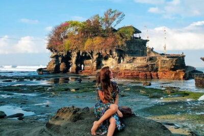 Bali Highlight Private Packages Tours 3 Days - Day 1: art villages, Ubud rice views, Batur, holy water, and Tegenungan