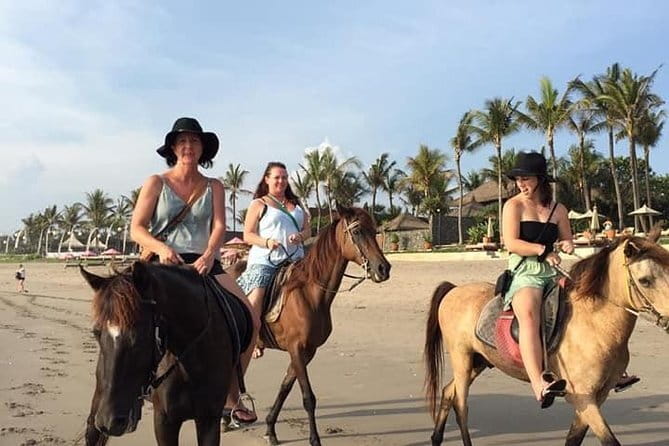 Bali Horse Riding Sanur Beach include Transport - Price and logistics: is $43.50 a good deal?