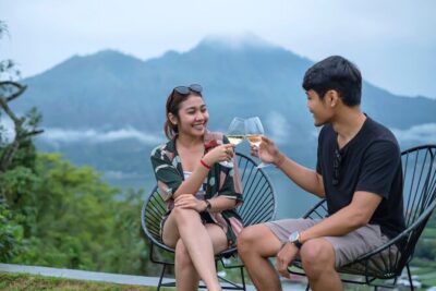Bali Iconic Tour with Buffet Lunch and Attraction Tickets - Batuan Temple: Waist Cloth Included and a 45-Minute Culture Pause