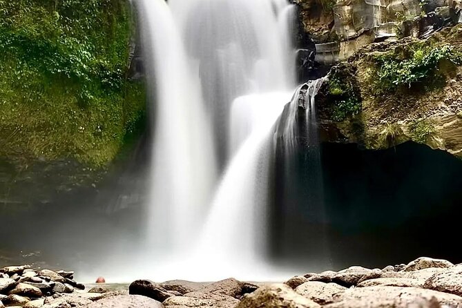 Bali Inclusive Tour: Best Waterfalls Around Ubud Area - Stop 2: Kanto Lampo’s Jungle-Quiet Feel