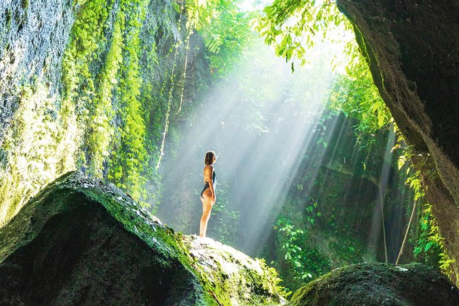 Bali Instagram: Gate of Heaven Temple Tour - Tegalalang Rice Terrace and d’Alas Swing: classic Ubud photos with a time limit