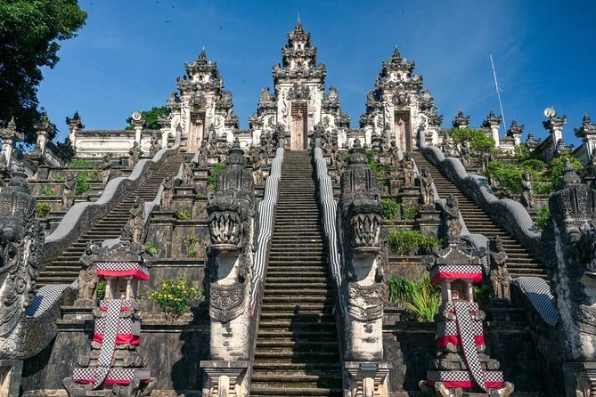 Bali Instagram: Gate of Heaven Tour - East Bali’s Instagram circuit, planned to reduce the headache