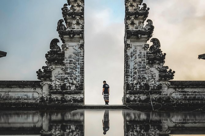 Bali Instagram Tour - Lempuyang Temple: where the iconic gate photos come from