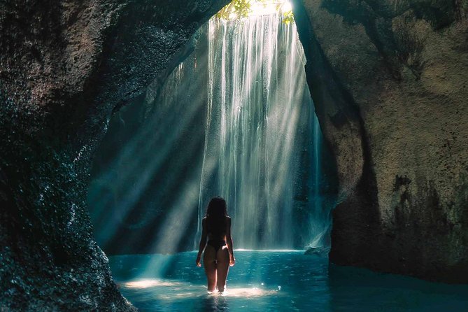 Bali Instagram Tour : Heaven Gate Tour - Tirta Gangga - Tukad Cepung Waterfalls - Tirta Gangga Water Palace: Koi, Statues, and a Fountain That Gives You Options