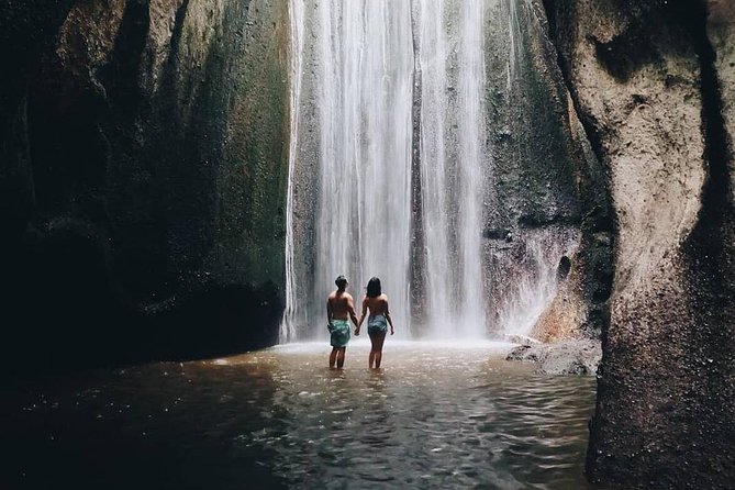Bali Instagram Tour: Lempuyang Temple, Tirta Gangga and Tukad Cepung Waterfall - How the 9-hour plan feels in real life