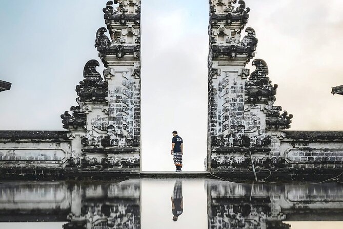 Bali Instagram Tour- Most Scenic Spots in Bali - The real challenge: steps, slopes, and photo-ready walking