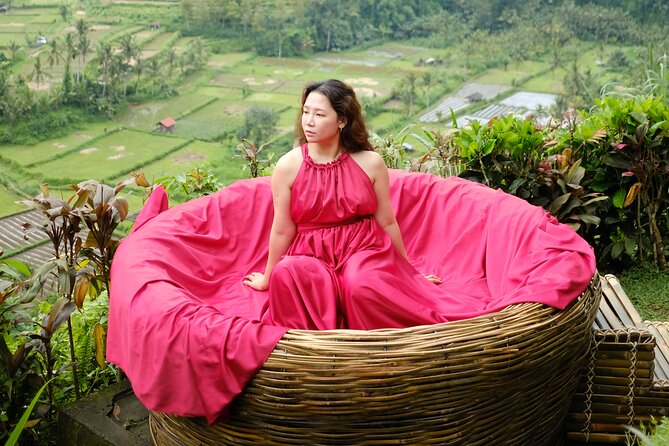 Bali Instagram Tour with Photographer - Stop 2: Tirta Gangga Water Palace for Koi, Reflections, and Calm