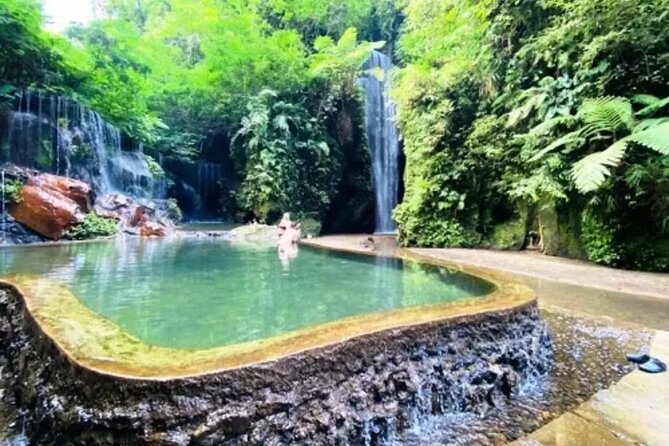 Bali Instagram Tour with Photographer - Stop 4: Goa Raja Waterfall in a Cave (Wet Clothes, Good Light)