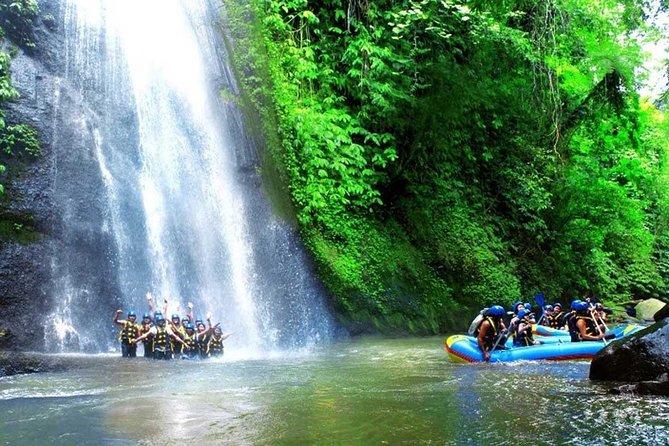 Bali Jungle Swing and White Water Rafting All Inclusive - What to wear and pack for smart casual and wet rafting