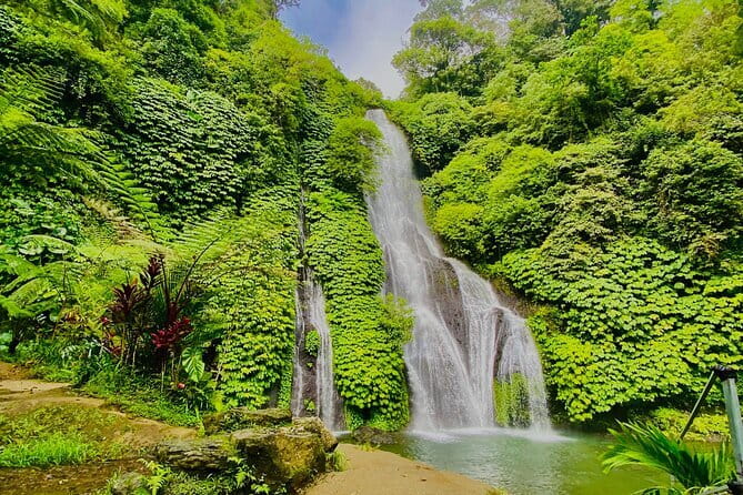 Bali Lempuyang Temple, Waterfall with Rice Terrace Tour - Your guide makes the difference: punctual, safe, and photo-ready