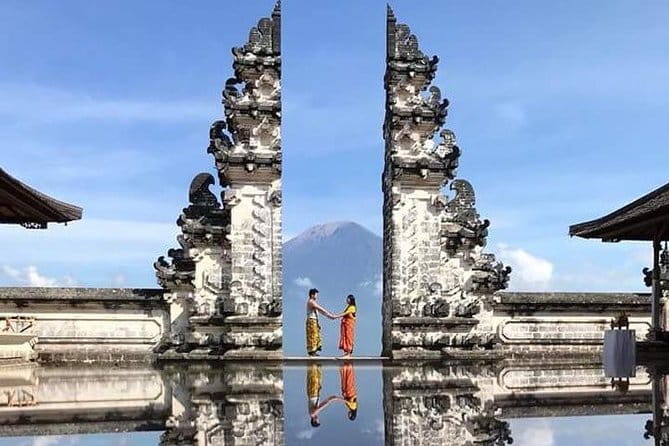 Bali Lempuyang Temple with Blue Lagoon Snorkeling - Included gear, instructor support, and what it saves you