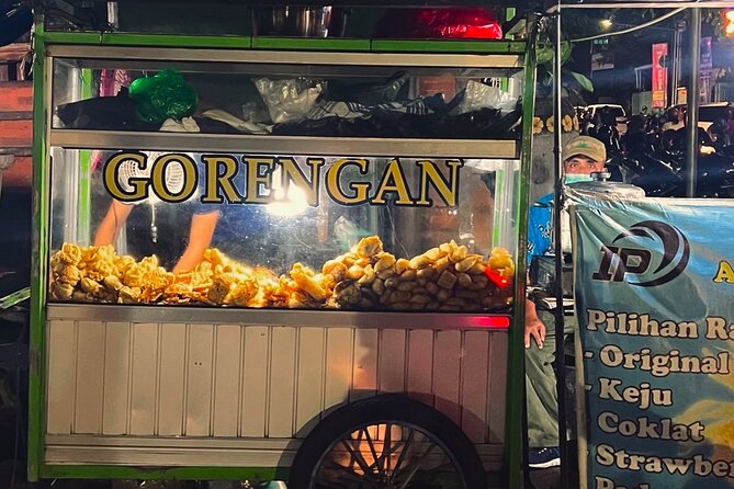 Bali Must-Try Food Tour (Denpasar) - Meeting Point and Ending: Walkable Without a Hotel Pickup