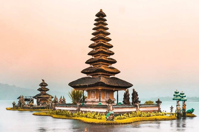 Bali : Northern Bali Private Day Trip with Transfer - Why Northern Bali feels different from Ubud
