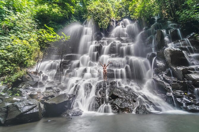 Bali: Pakerisan River Tubing Adventure with Rapids, Guide & Lunch - Finish at Pejeng Dam: the trek after tubing