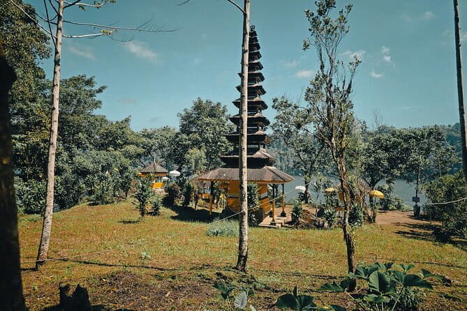 Bali Rainforest Hiking With Canoeing And Waterfall Adventure - How the 4.5 hours plays in real life