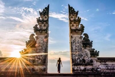 Bali Royal palaces (observe tour) - Lempuyang Temple: the 1,700-step Gateway to Heaven (and what to expect)