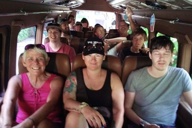 Bali Sightseeing Car Hire with English-speaking Guide and Driver - Who should book this Bali sightseeing car hire